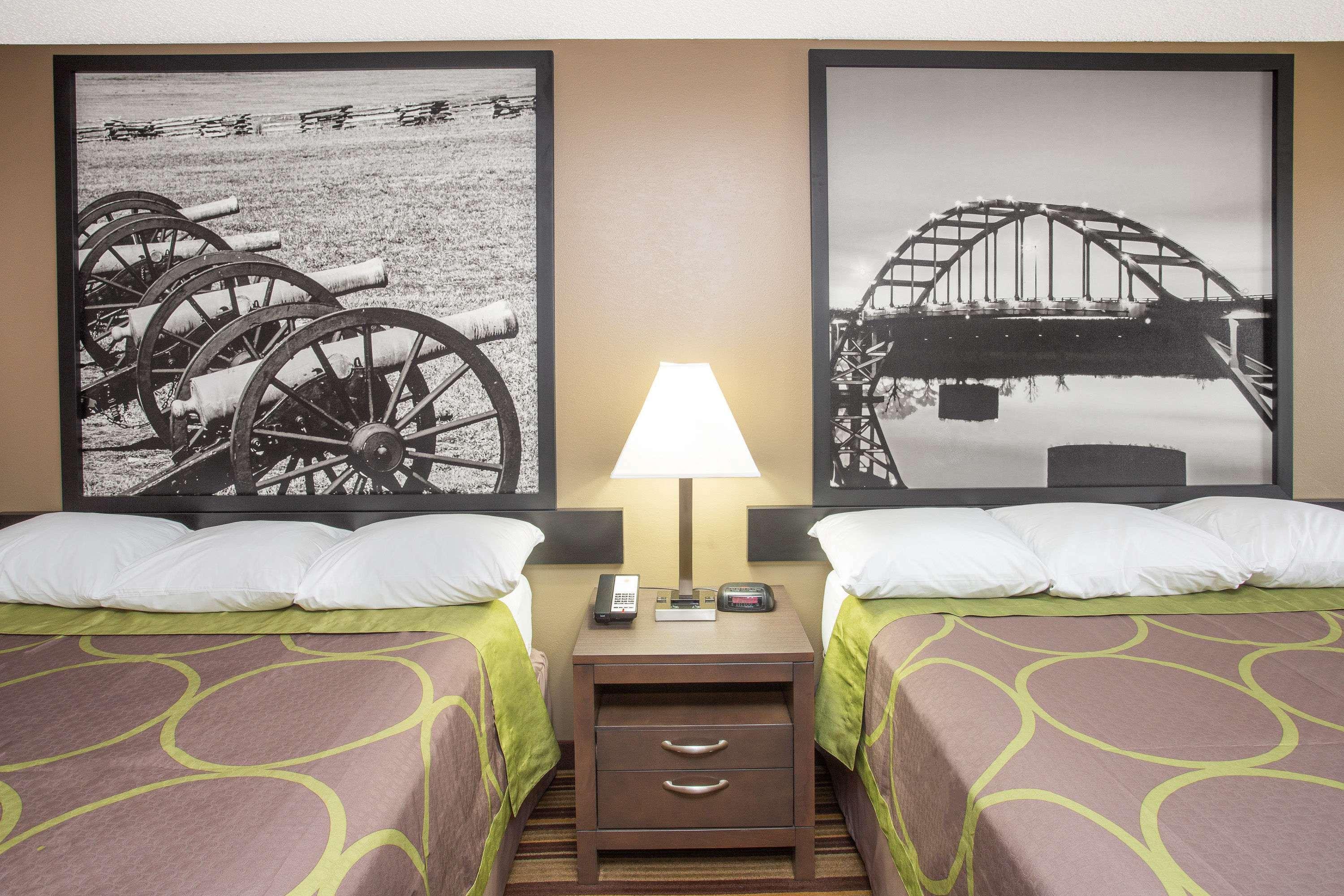 Super 8 By Wyndham Ar Motel 2*