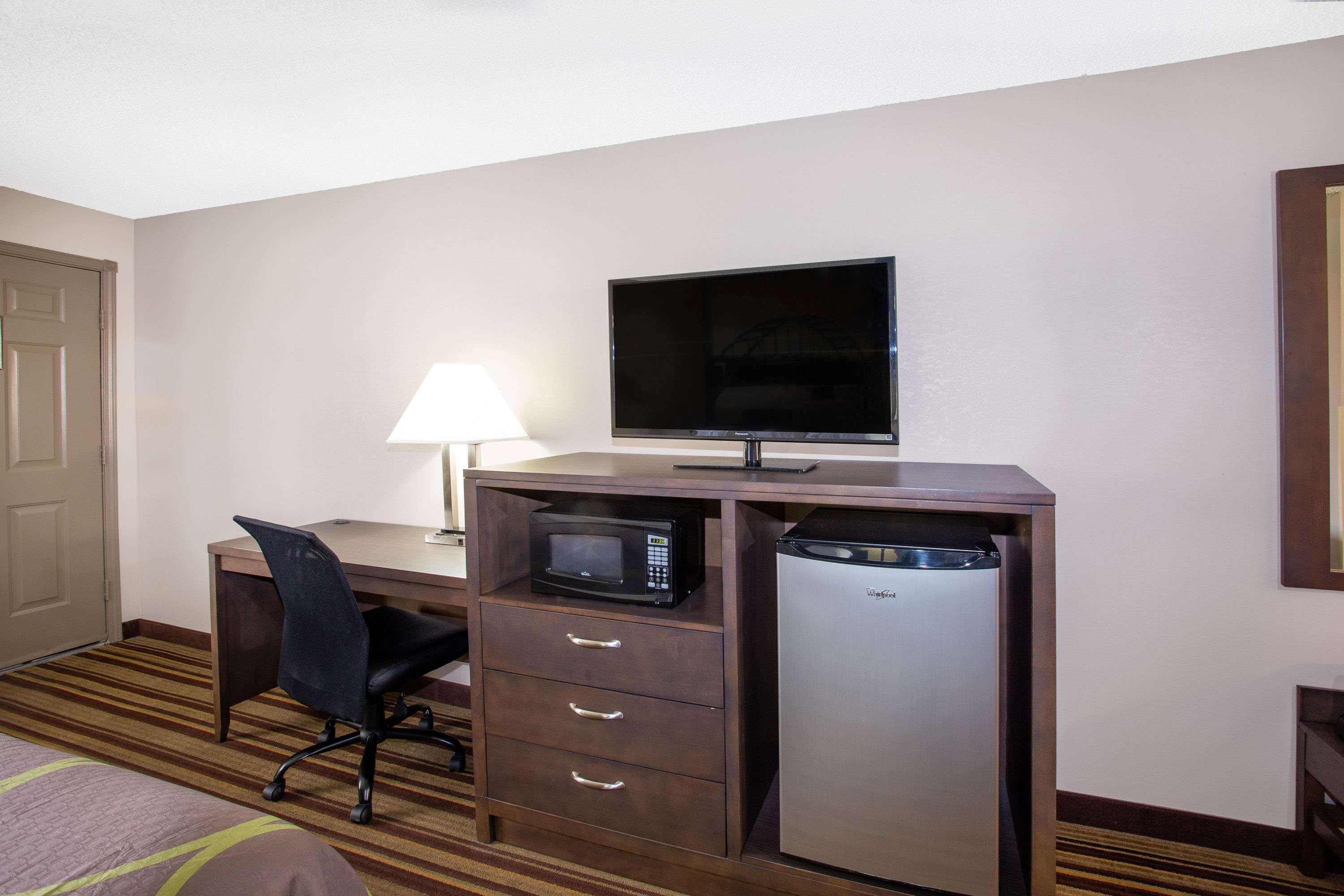 Super 8 By Wyndham Ar