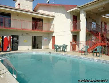 Motel Super 8 By Wyndham Ar 2*